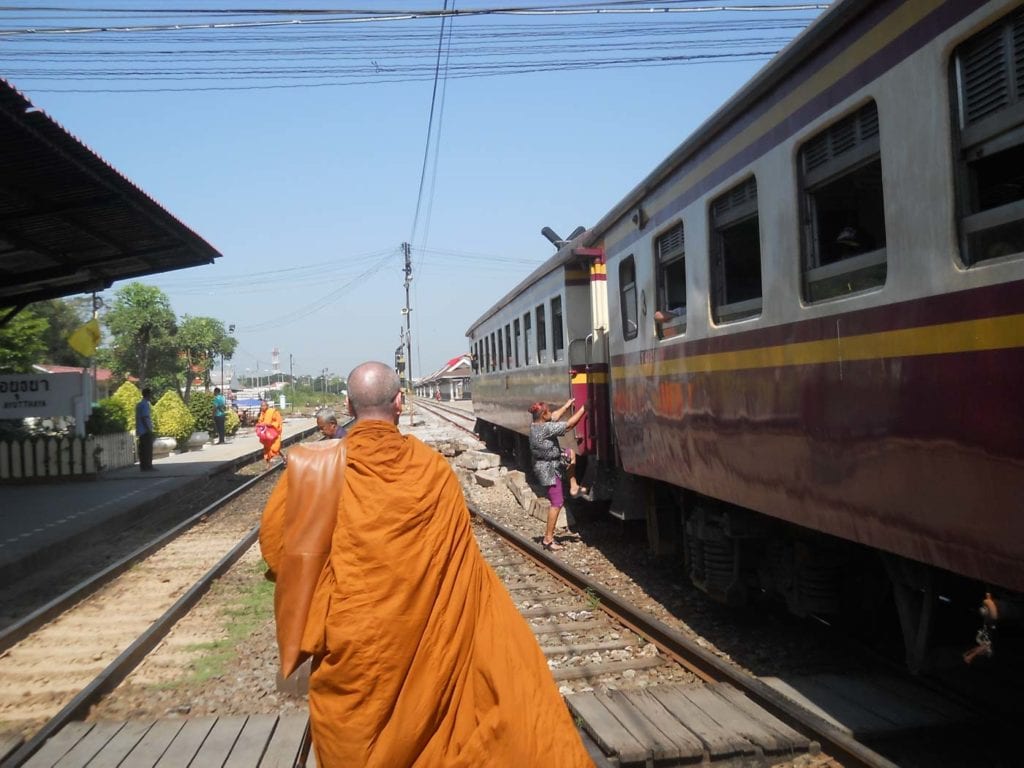 Comboio para Ayutthaya