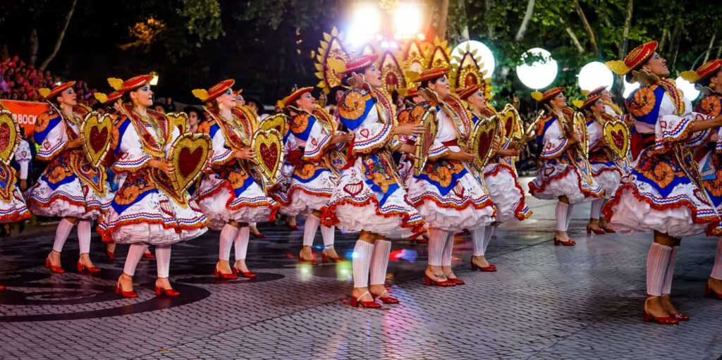 Marchas Populares | Melhor altura para visitar Lisboa, Portugal | Best Time to Visit Lisbon