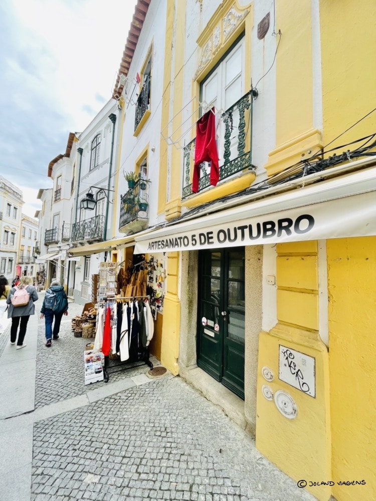 Rua 5 de Outubro | Locais a visitar em Évora