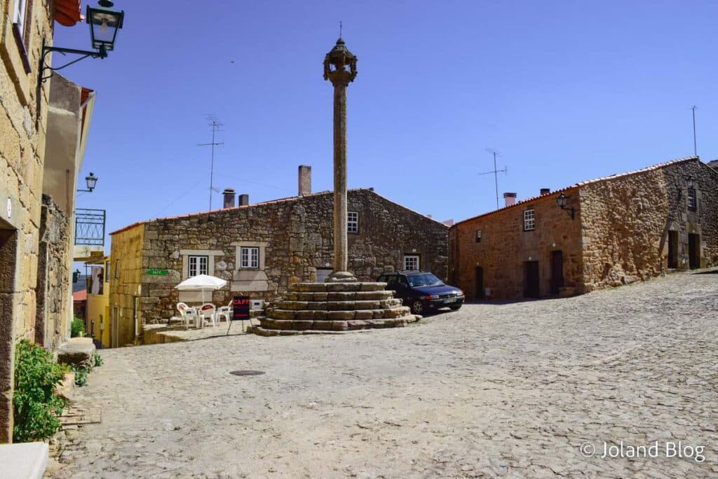 Aldeia histórica de Castelo Mendo | Visitar a Serra da Estrela
