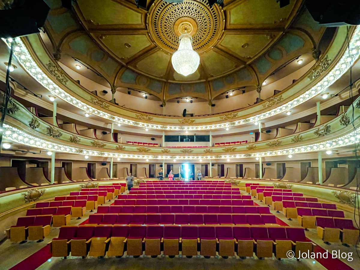 Teatro Ribeiro Conceição em Lamego | Caminho Português Interior de Santiago